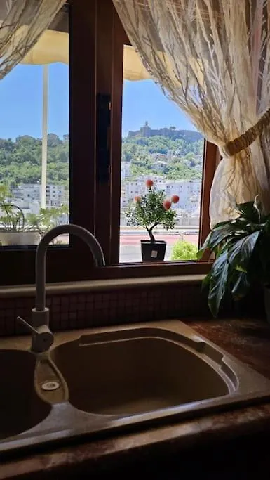 Elena'S Apartment Gjirokaster